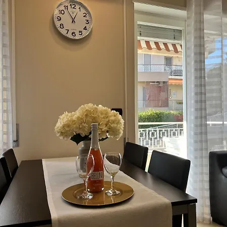 Acadamis Ema's House - Apartment Sanremo