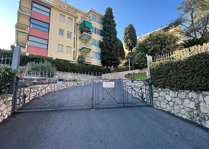 Acadamis Ema's House - San Remo