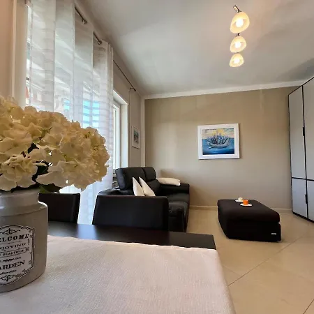 Acadamis Ema's House - Sanremo