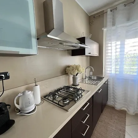 Acadamis Ema's House - Apartmán *