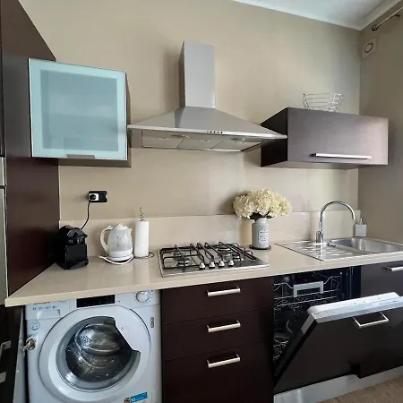 Acadamis Ema's House - *