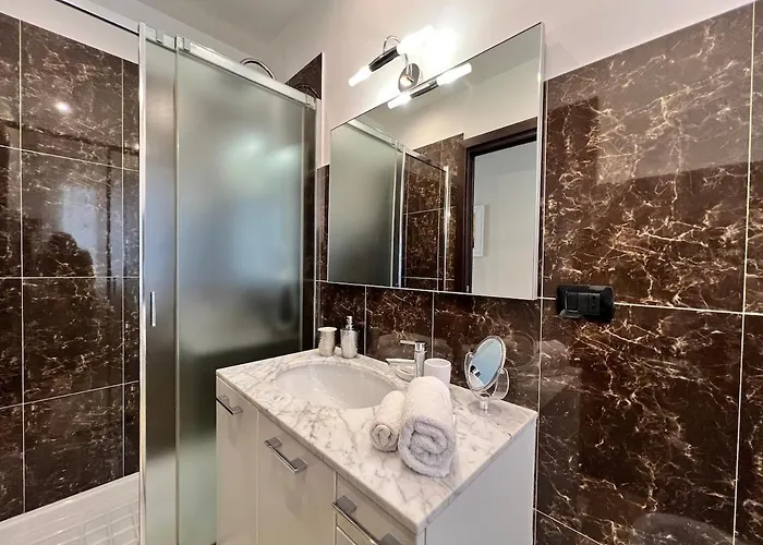 Acadamis Ema's House - Апартаменты *