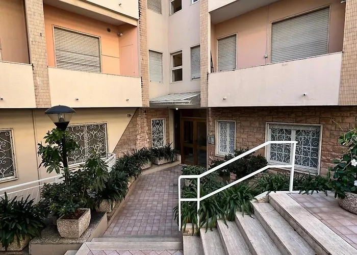 Acadamis Ema's House - Санремо